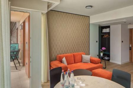 Escala & Suites - 150