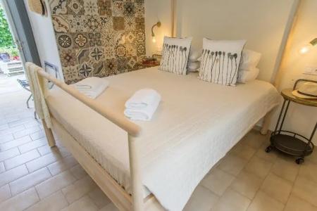 Cyclades Studios - 75