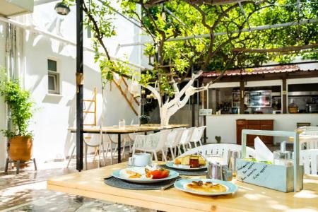 Lefka & - 24