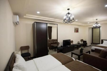 Boutique Living - 85