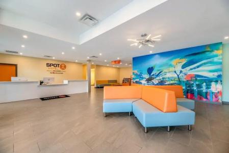 Spot x By Red Collection Orlando International Dr - 2