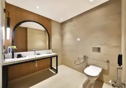 DoubleTree by Hilton Dubai - Business Bay - 18