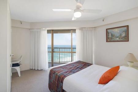 Burleigh Esplanade - 5