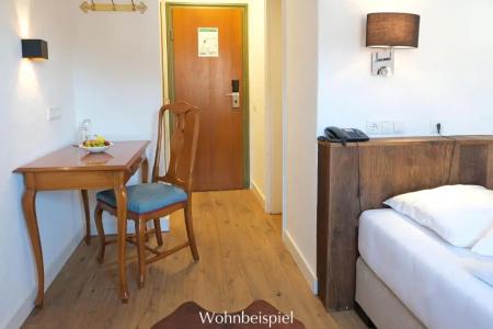 Bayerischer Hof - 24