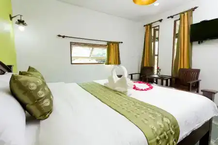 The Mouth Resort - Sha Extra Plus - 55