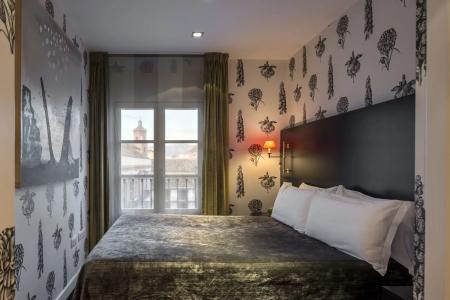 Room Mate Larios - 46