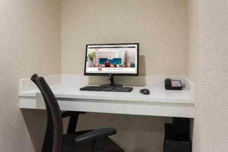 Candlewood Suites Miami Intl Airport - 36Th St, An Ihg - 51