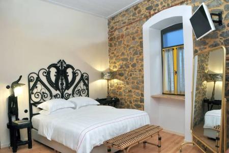 Leone Guest House - 4