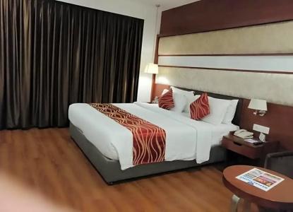 Abu Sarovar Portico,Chennai - 36