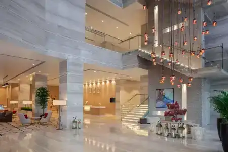 Doubletree By Hilton - 18