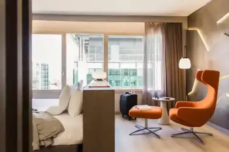 Novotel Campo De Las Naciones - 70