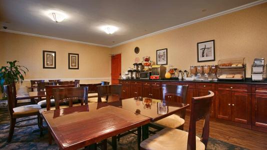 Best Western Court - 17
