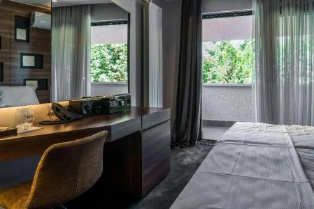 Best Western Premier Natalija Residence - 37