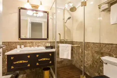 Silk Path Boutique Hanoi - 8