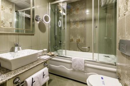 Amira Istanbul - 38