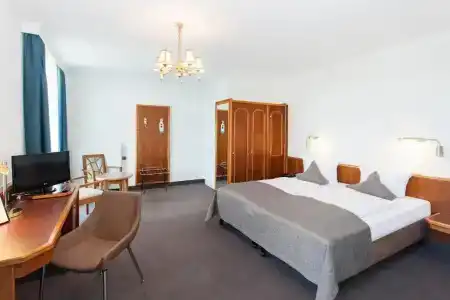 Trip Inn Klee am Park Wiesbaden - 30