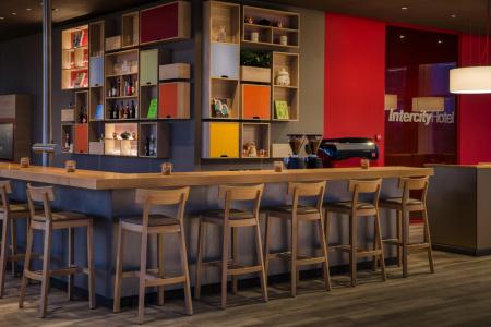 IntercityAmsterdam Airport - 44