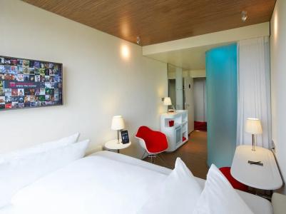citizenM Paris Charles de Gaulle Airport - 33