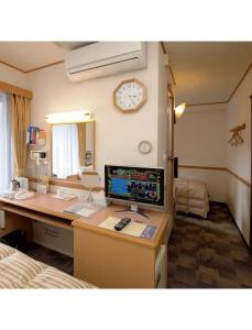 Toyoko Inn Nagoya Owari Ekimae - 10