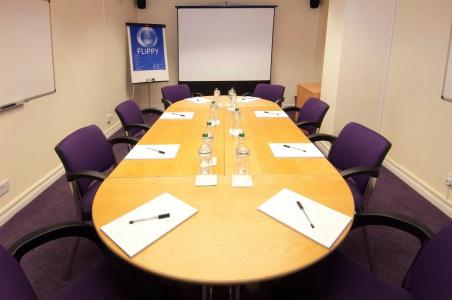 Premier Inn County Hall - 11