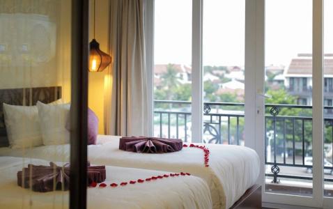 River Suites Hoi An - 46