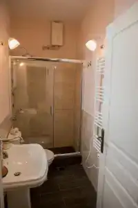 Kyria Boutique House - 116