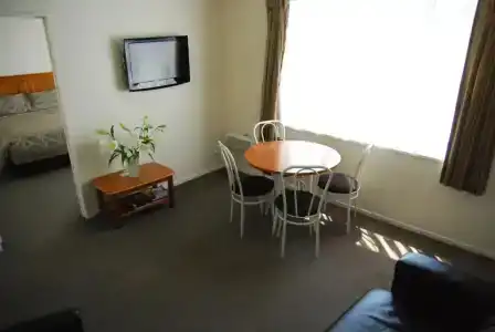 Rosewood Court - 49