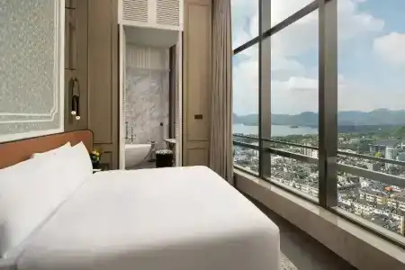Landison Plaza Hangzhou - 106
