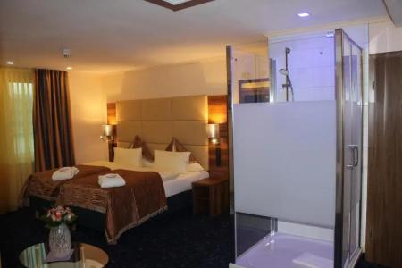 Grand Empire - 34
