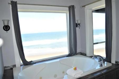 Starfish Manor Oceanfront - 62