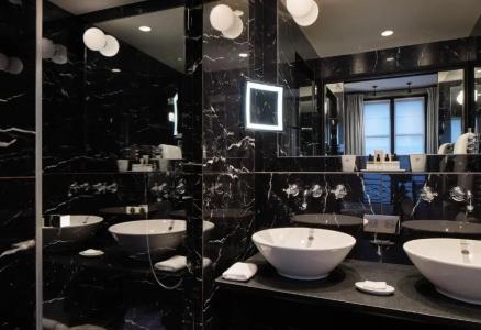 Le Pavillon de la Reine & Spa - Small Luxurys of the World - 69