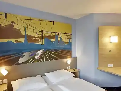 b&b SaarbrüCken-Hbf - 16