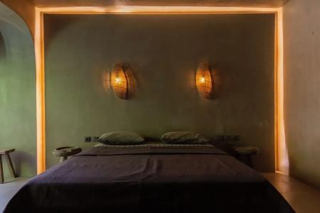 Life Gallery - 120