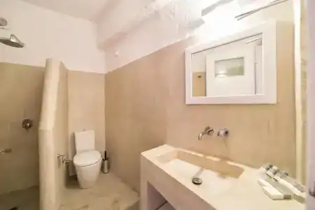 Artemis Suites - 74
