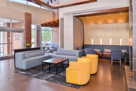Hyatt Place - 22