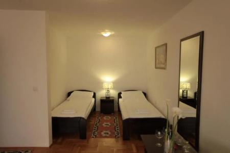 Hostel Royal - 26
