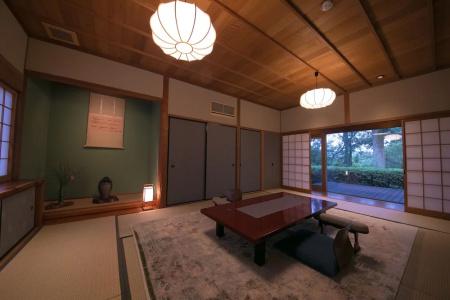 Shukubo Kawaseminosho - The Kingfisher - 55