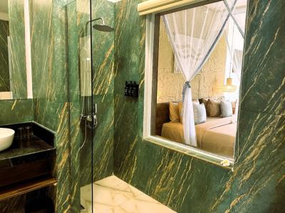 Reef & Beach - Spa - 33