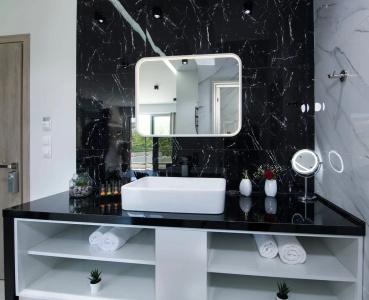 xSuites - 17
