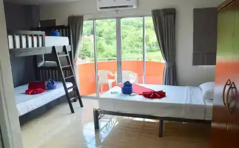 Living Room Guesthouse - 3