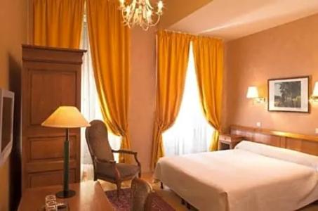 Hôtel du Palais Bourbon - 82