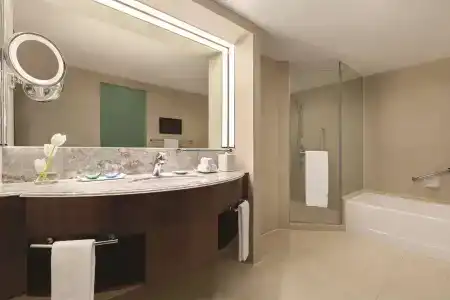 Shangri-La Dalian - 13