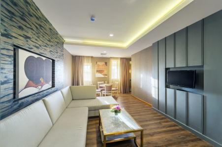 Royal Rattanakosin - 5