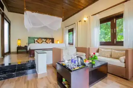 Diamond Bay Resort & Spa - 210