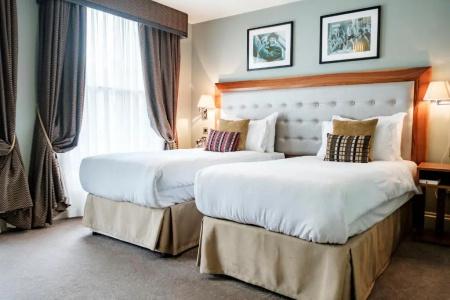The Drayton Court - 41