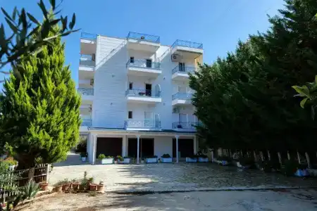Miracle Saranda - 34