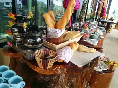 Grandsiri KhaoYai - 12