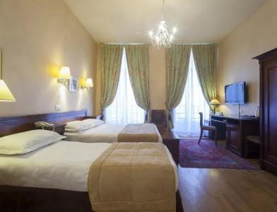 Hôtel du Palais Bourbon - 4