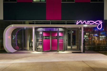 Moxy Paris Charles de Gaulle Airport - 17