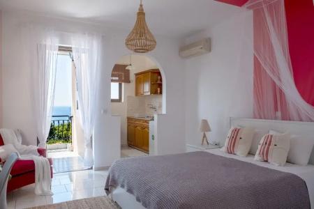Pefkides Aegina Boutique - 59